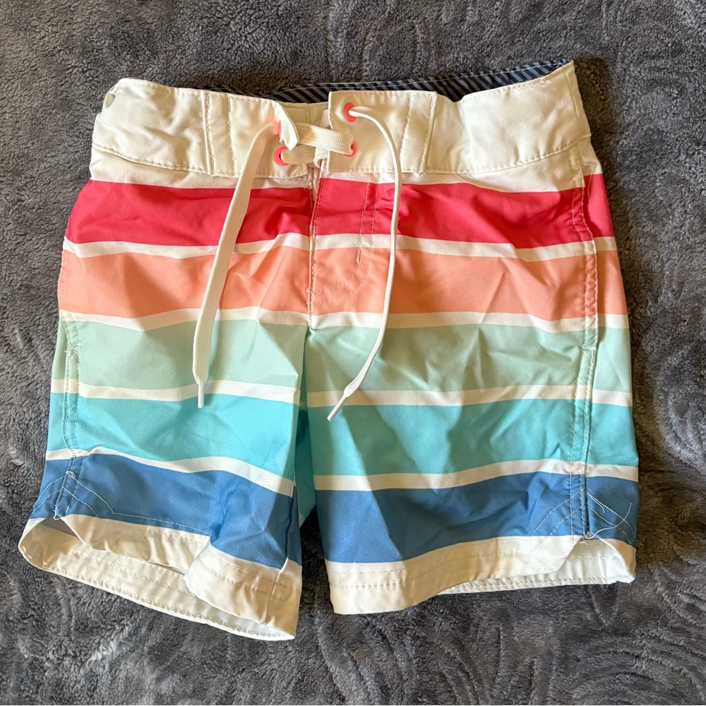 art class kids shorts size 5